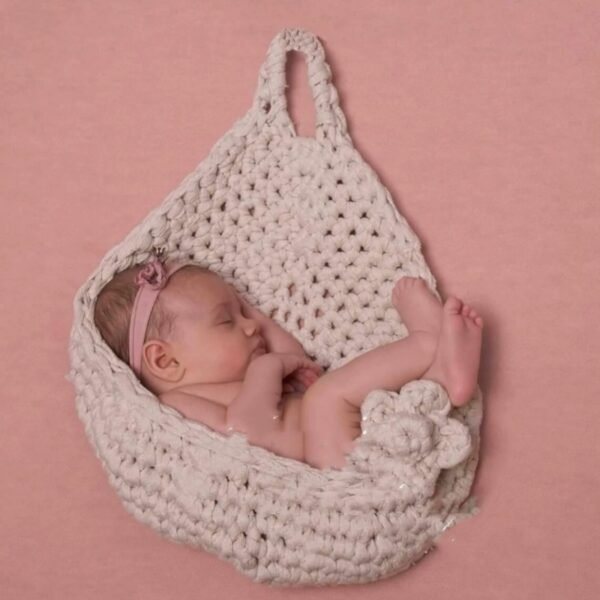 macrame newborn photography