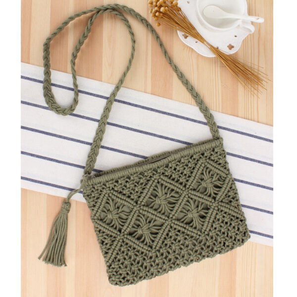 Macrame shoulder bag Simple Tassel Hand Holding Straw