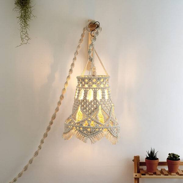 woven-light-shade